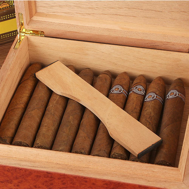 Cedar Wood Humidor with Hygrometer